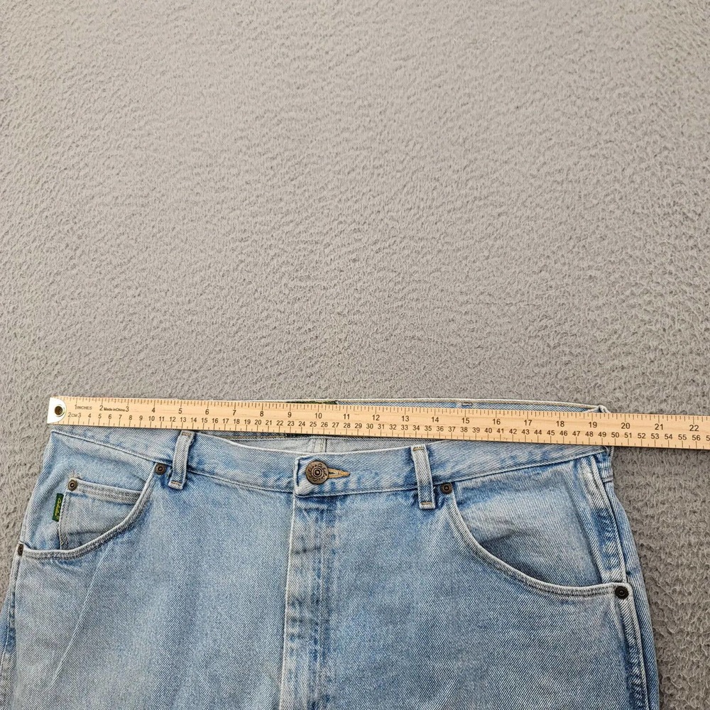 Cabelas Jeans Mens 40x32 Blue Denim Light Wash Straight Outdoors Hunting Hiking - Picture 14 of 15